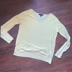 Mossimo V-Neck sweater